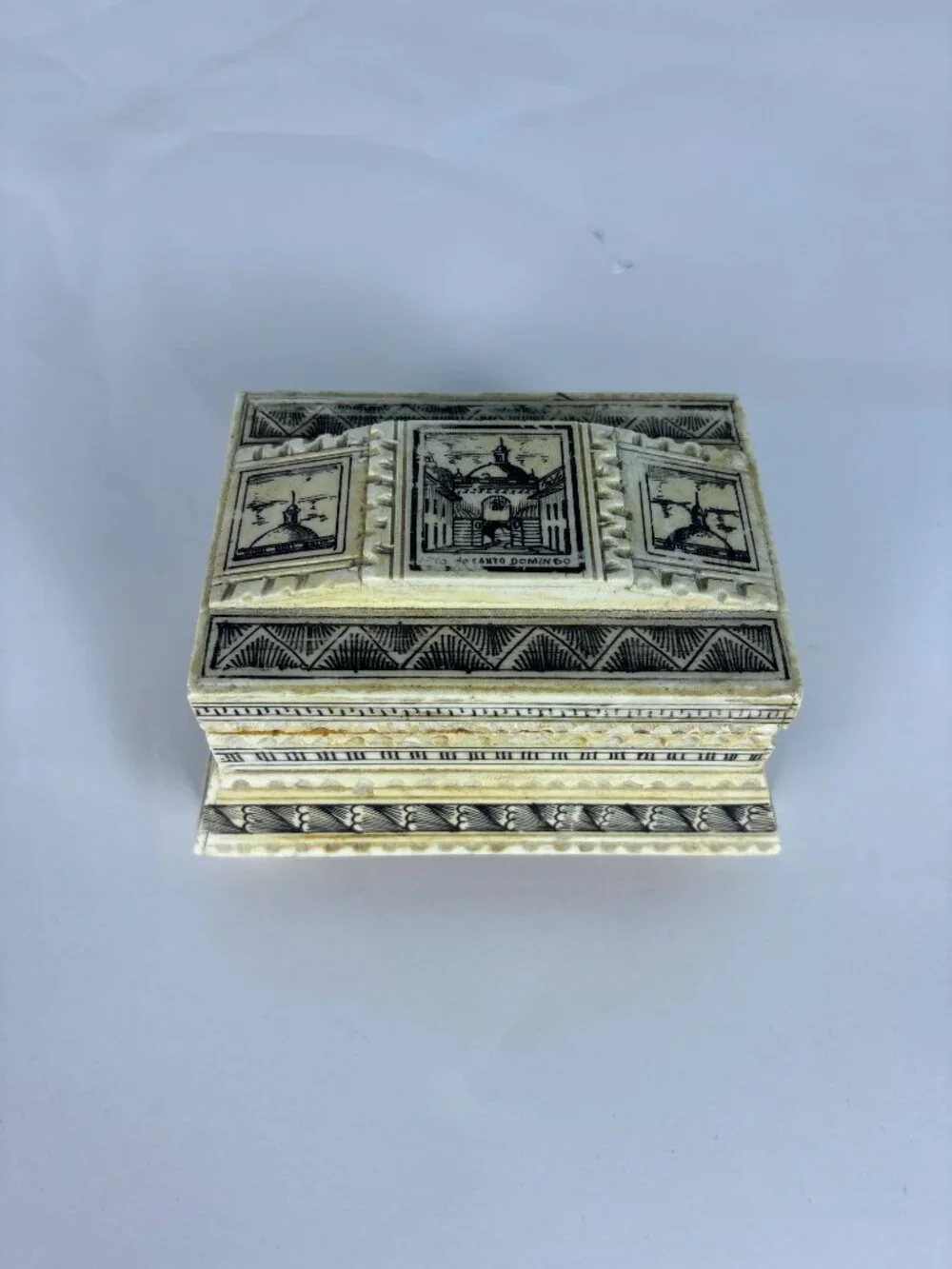 Vintage Faux Ivory Trinket Box Santo Domingo Keepsake Box Resin Jewelry Box Foot